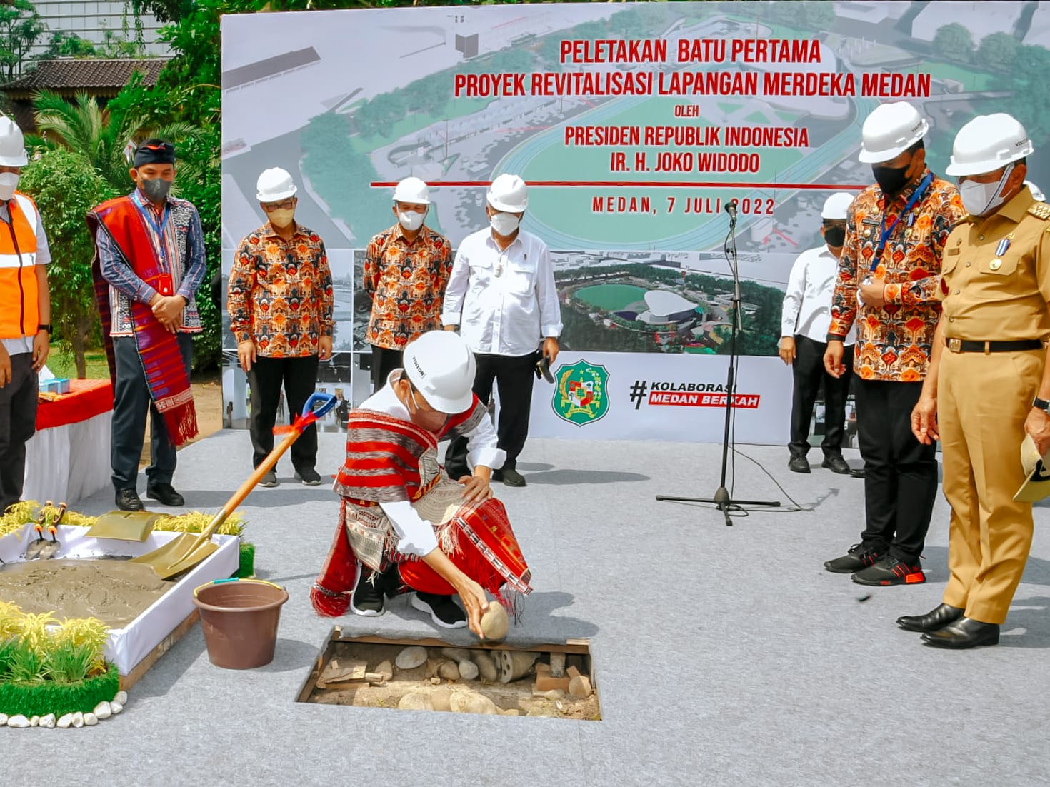 Presiden RI Letakkan Batu Pertama Pencanangan Revitalisasi Lapangan Merdeka