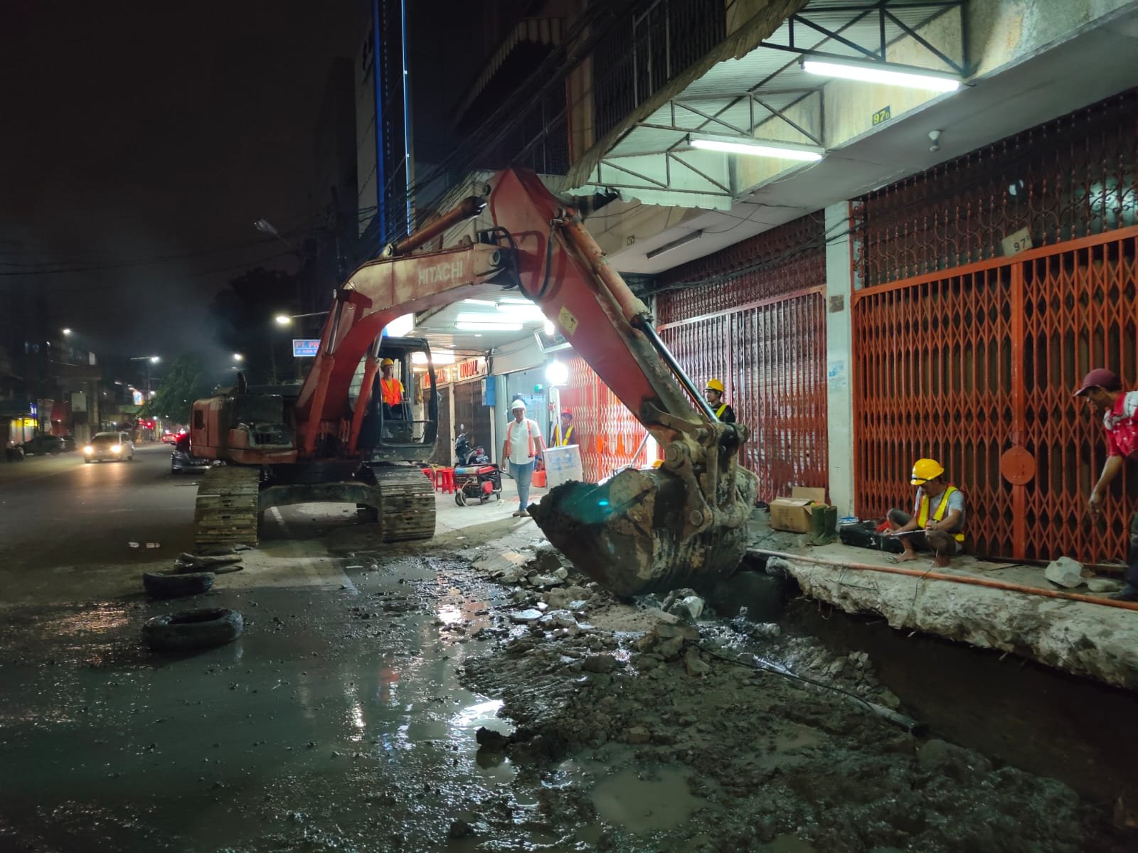 Guna Atasi Banjir, Pemko Medan Mulai mengerjakan Saluran Drainase Di Jalan Asia