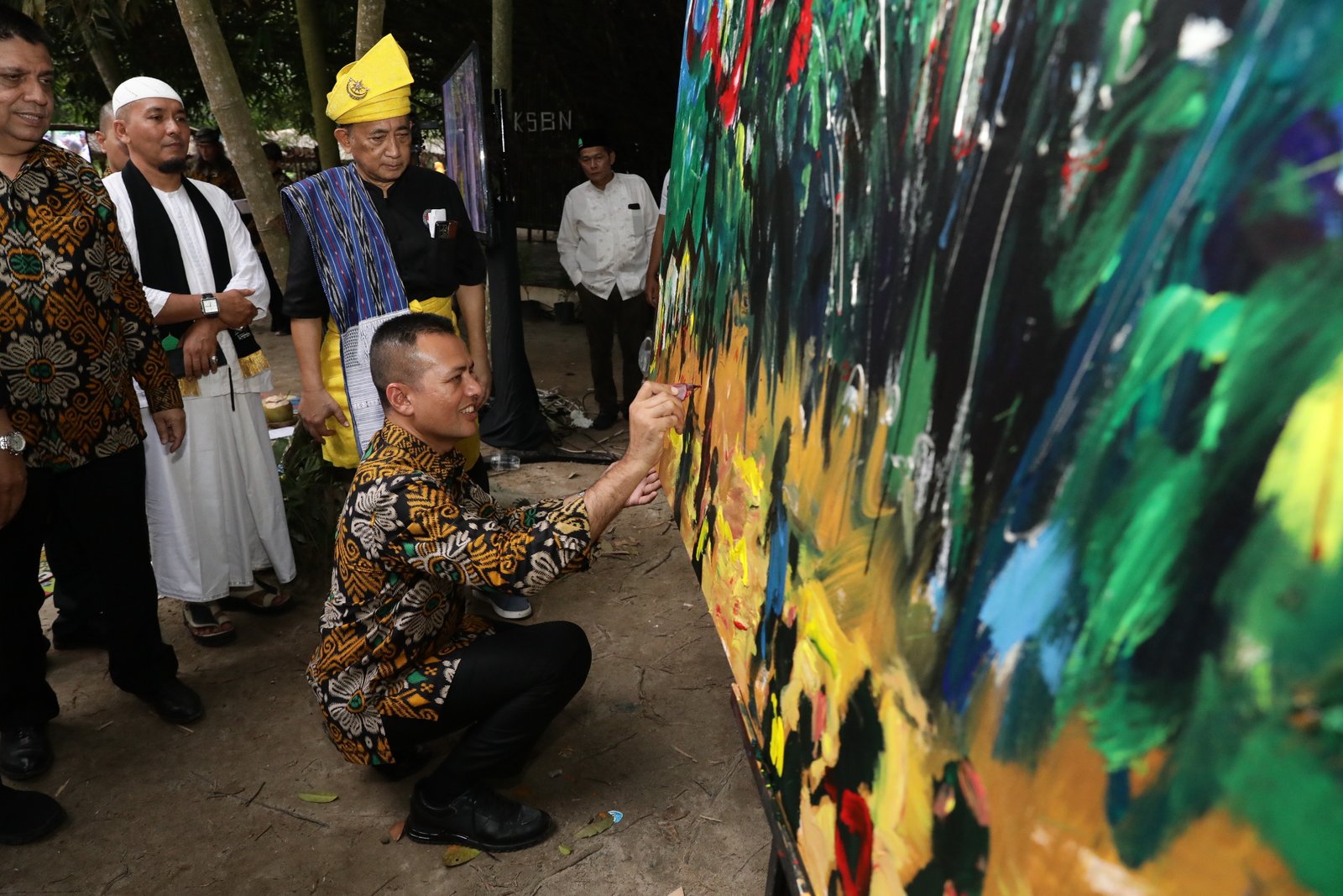 DPW KSBN Sumut Dikukuhkan di Pasar Kamu,  Hendardji Soepandji Apresiasi Ide Ijeck