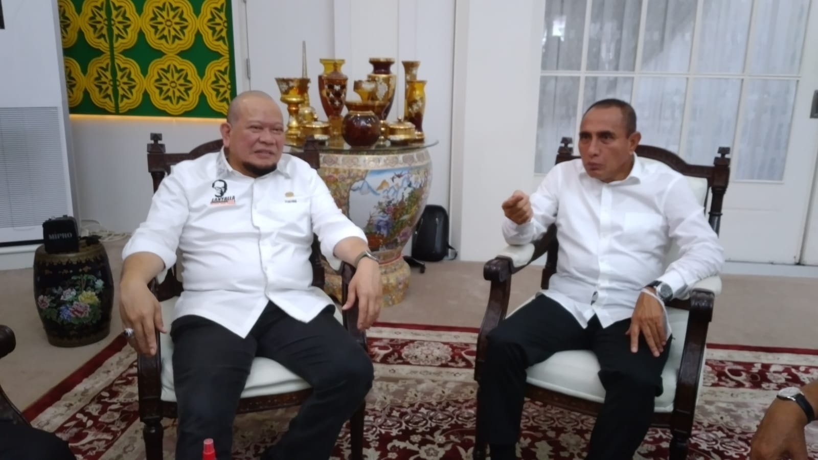Ketua DPD RI akan Perjuangkan Dana Pengembangan Bandara Lasoundre di Pulau-Pulau Batu