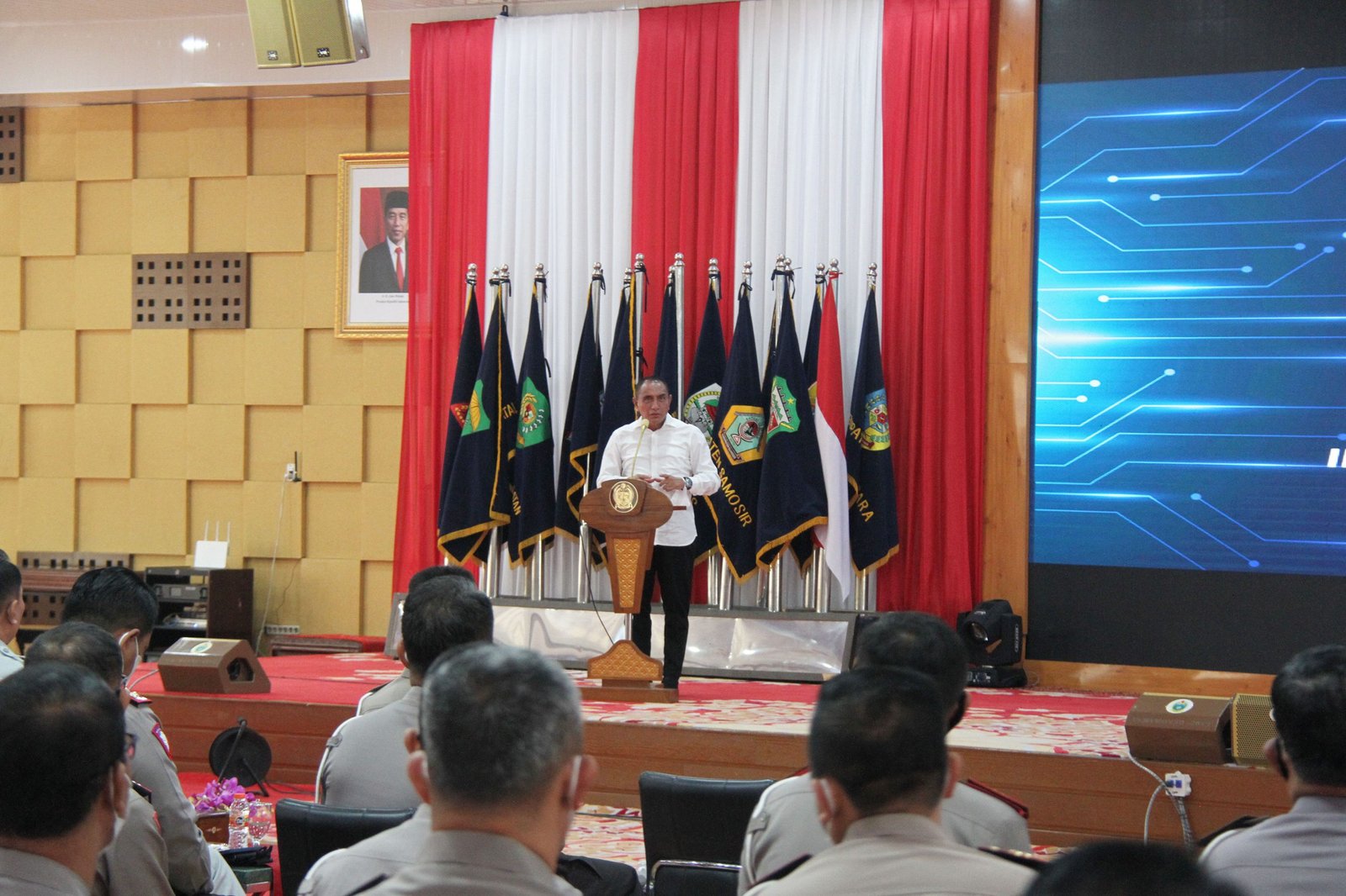 Edy Rahmayadi Dukung Sanksi Penghapusan Data Kendaraan Tidak Bayar Pajak