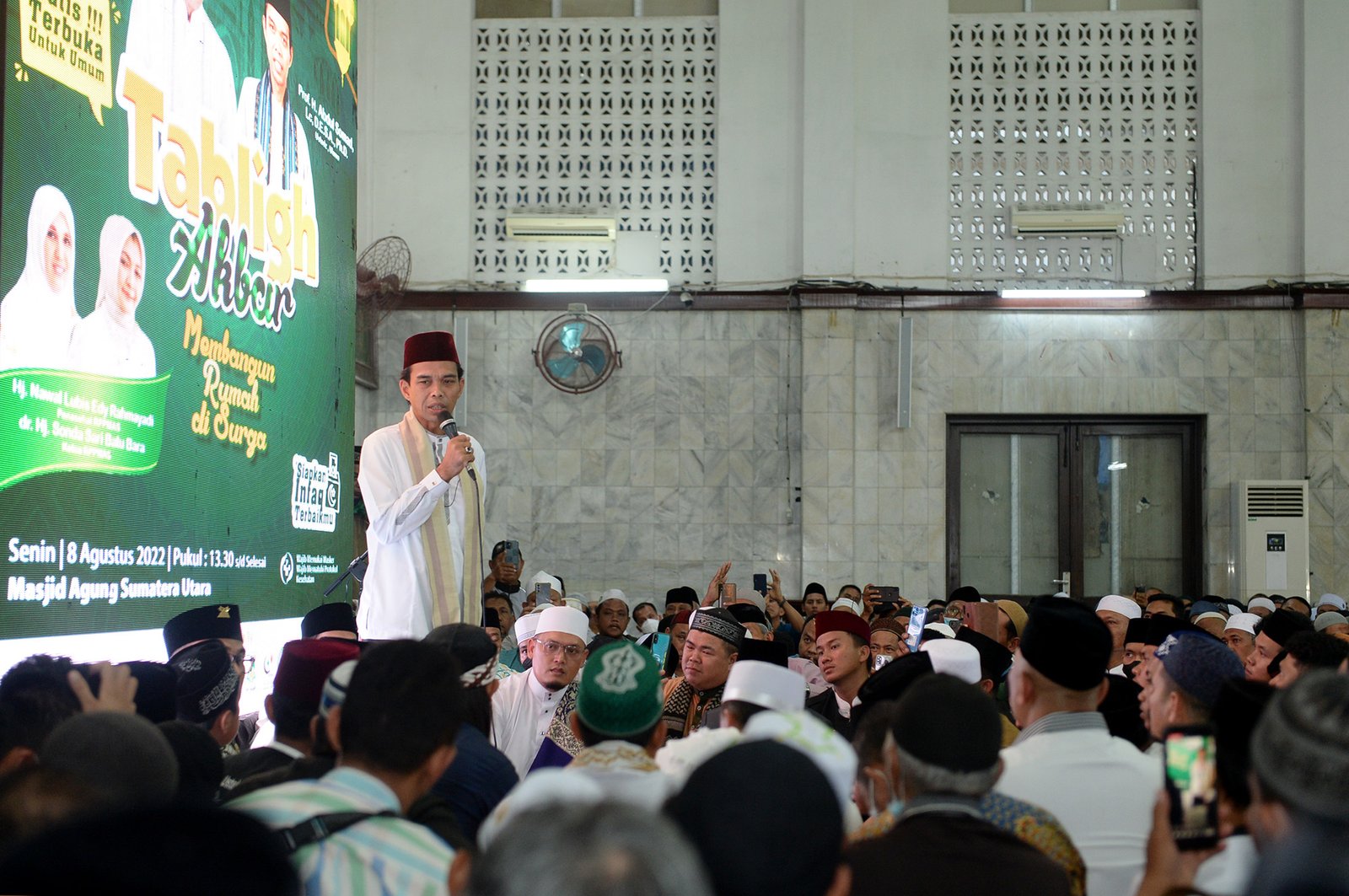 Tabligh Akbar Bersama UAS, Gubsu Edy Rahmayadi Berharap Insyallah Pembangunan Masjid Agung Segera Rampung