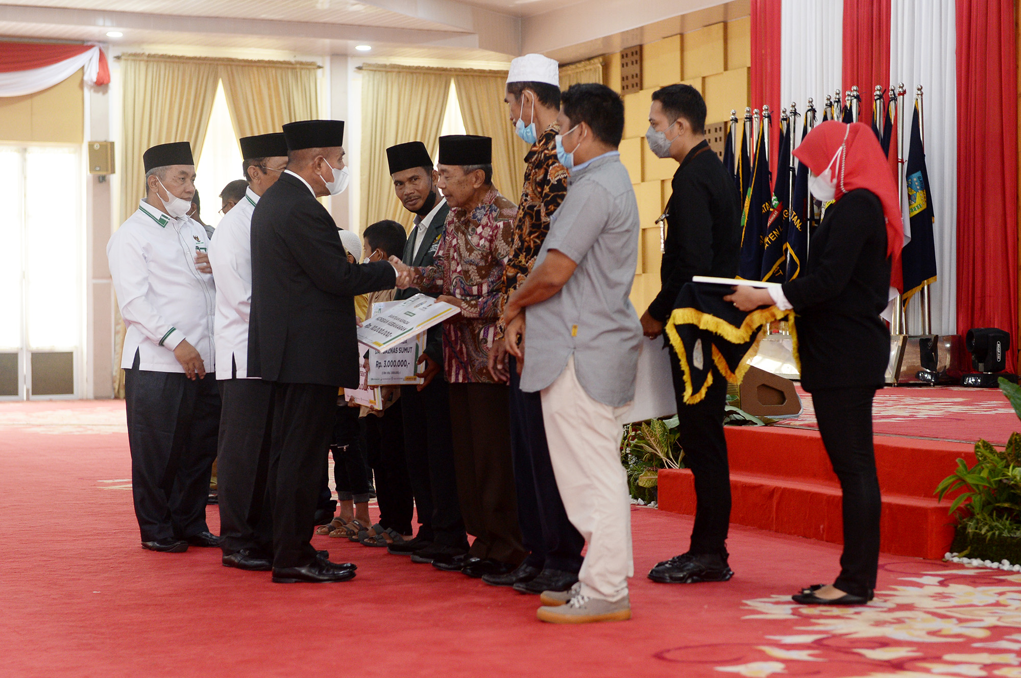 Edy Rahmayadi Minta Penyaluran  Zakat Lebih Produktif untuk Umat