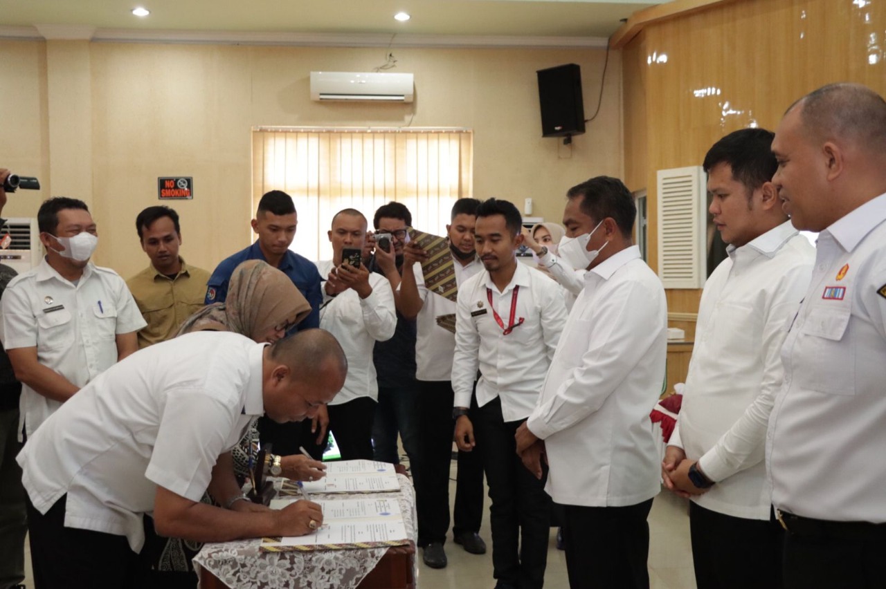 Pemkab Sergai dan UMA Gelar Bedah Buku dan Jalin Kerja Sama