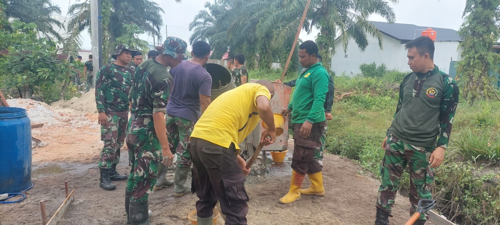 Komandan SSK TMMD Apresiasi Kekompakan Satgas dan Warga dari Pra Hingga Pelaksanaan TMMD