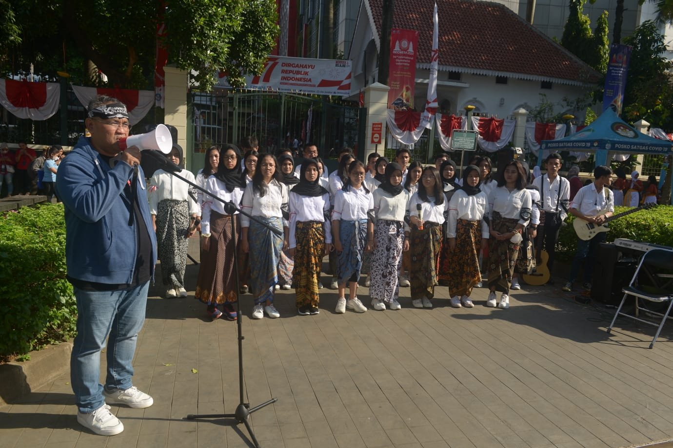 Menggelegar!!  Ketum JMSI Teguh Santosa Bacakan Naskah Proklamasi Kemerdekaan RI di CFD Jalan Sudirman