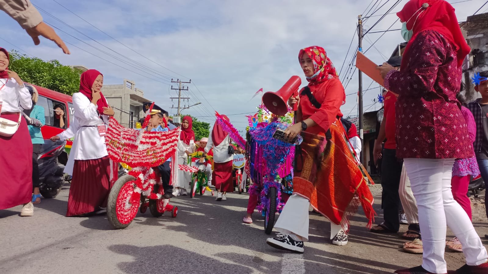 Gebyar HUT ke 77, Kelurahan Amplas Buat Lomba Hias Sepeda