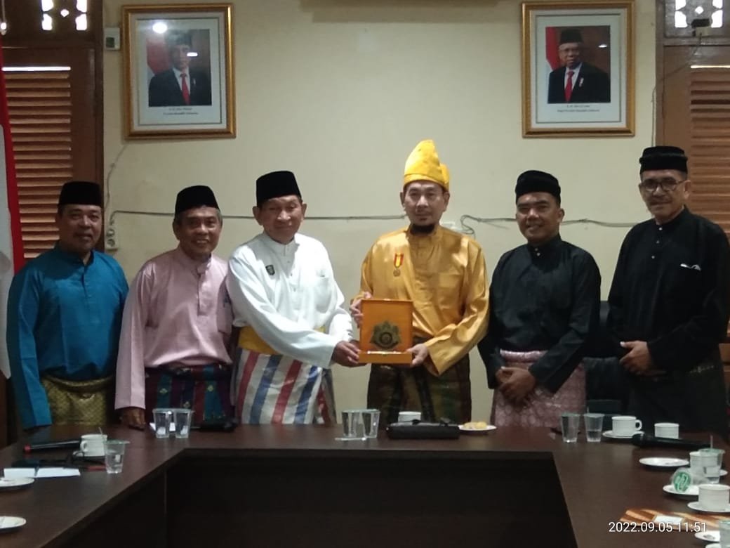 Lembaga Adat Melayu Riau Dapat Kunjungan Raja Gunung Sahilan, Ini Pesannya