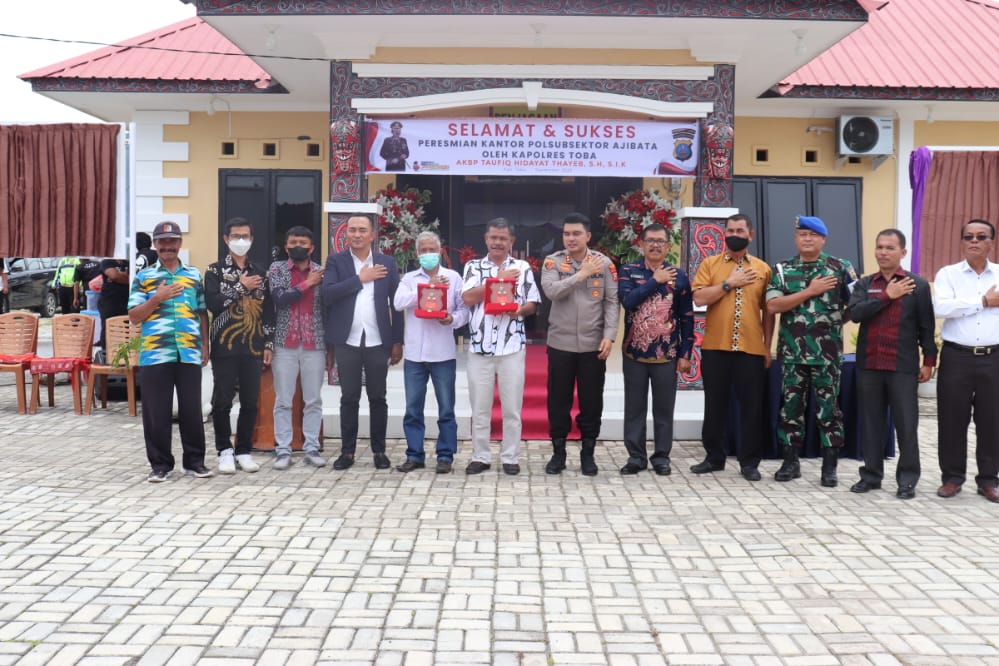 Wabup Toba Tonny M. Simanjuntak Menghadiri Acara Peresmian Kantor Polsubsektor Ajibata