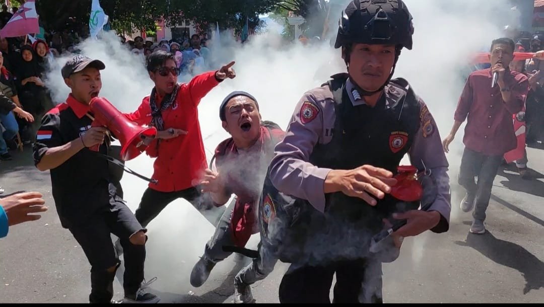 Badri Linge Tantang Kapolres Ungkap Kasus Mafia Minyak Di Aceh Tengah