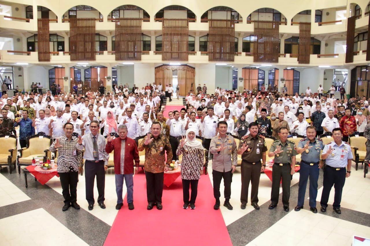 Ketua KPK RI bersama Forkopimda Jatim Membuka Bimbingan Teknis Program Desa Anti Korupsi