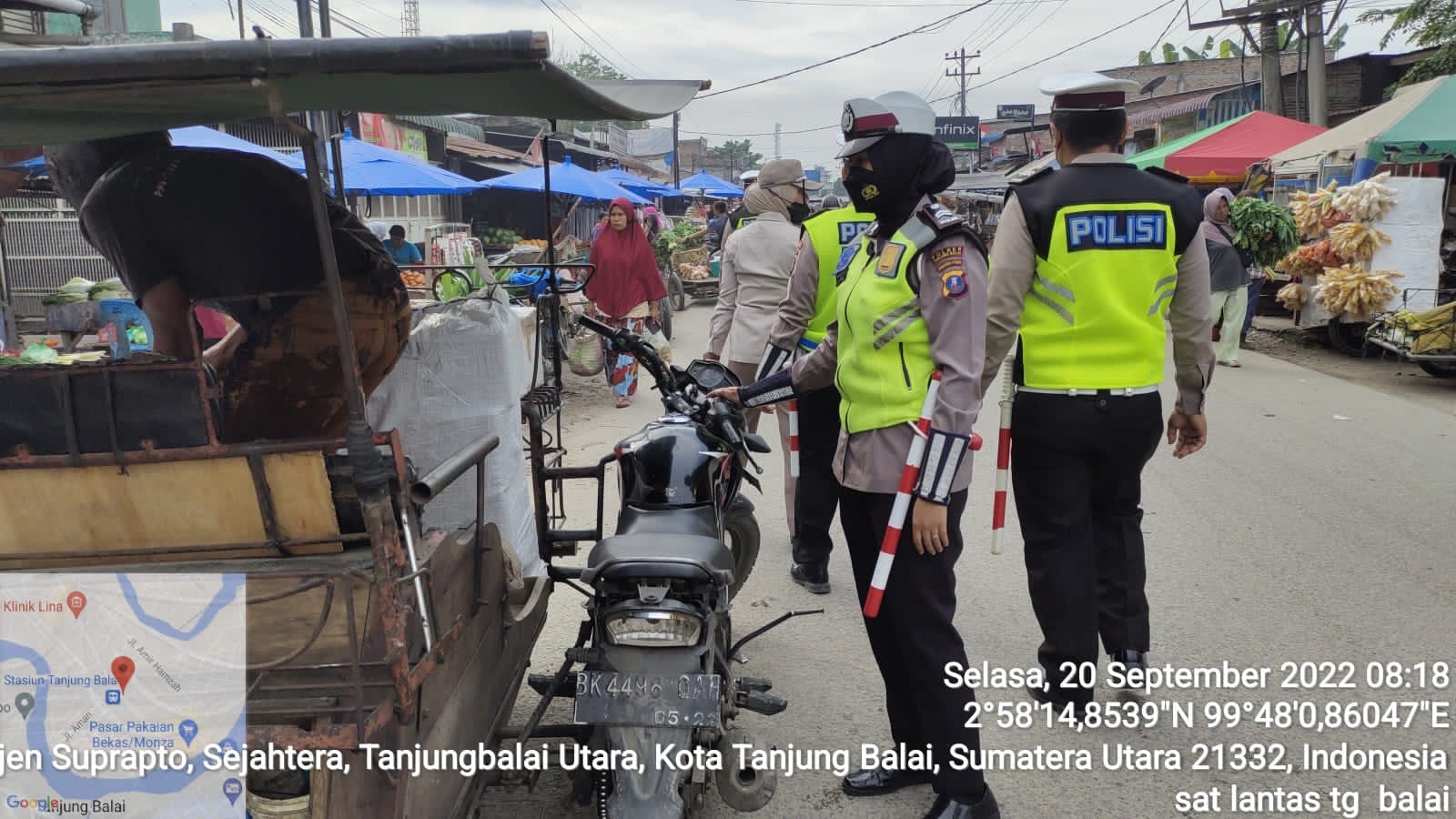 Personil Satlantas Polres Tanjungbalai Laksanakan Gatur Lalin Penertiban Parkir dan PKL