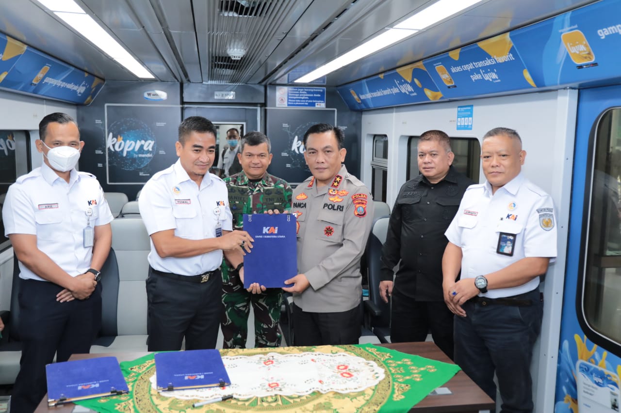 Tandatangani Perjanjian Kerjasama Dengan PT. KAI, Kapolda Sumut : Ayo Naik Kereta Api