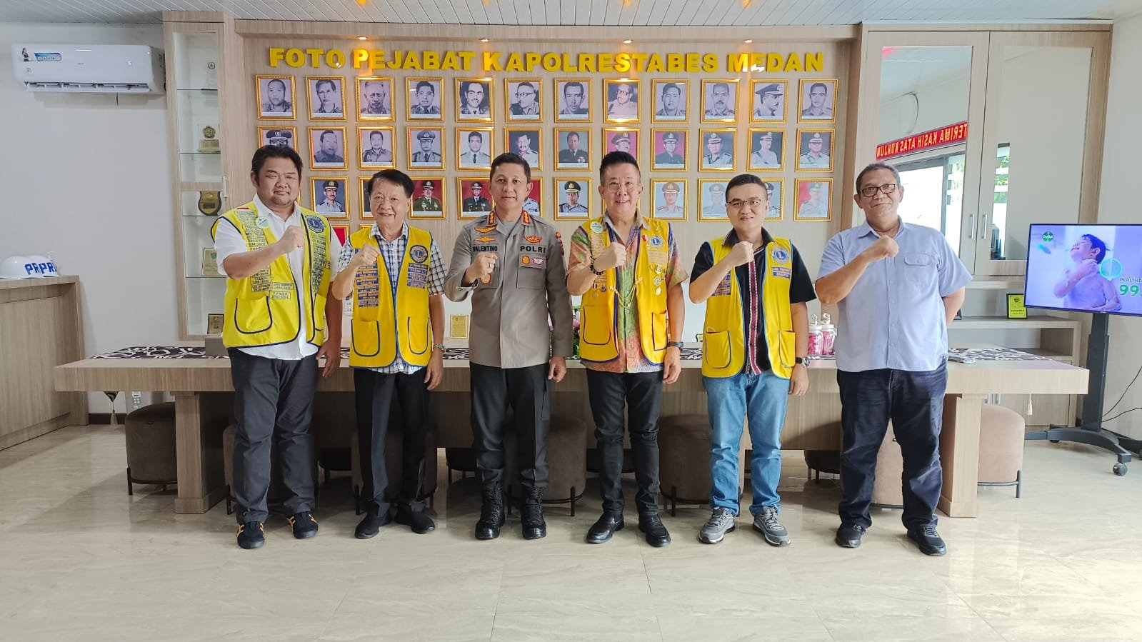 Kapolrestabes Medan Terima Audiensi Yayasan Lion Club Distrik 307-A2, Ini Pesan Kombes Pol Valentino