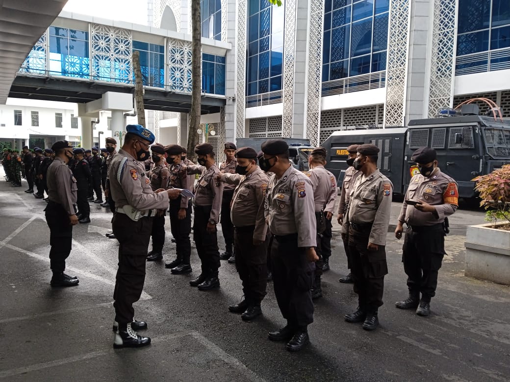 Polrestabes Medan Amankan Unjuk Rasa Agraria di DPRD Sumut