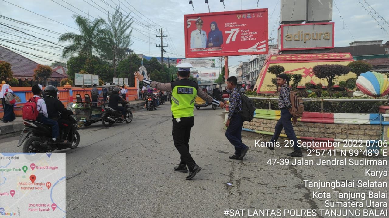 Antisipasi Kecelakaan Lalin Personel Satlantas Polres Tanjungbalai Laksanakan Kegiatan Pengaturan Lalin