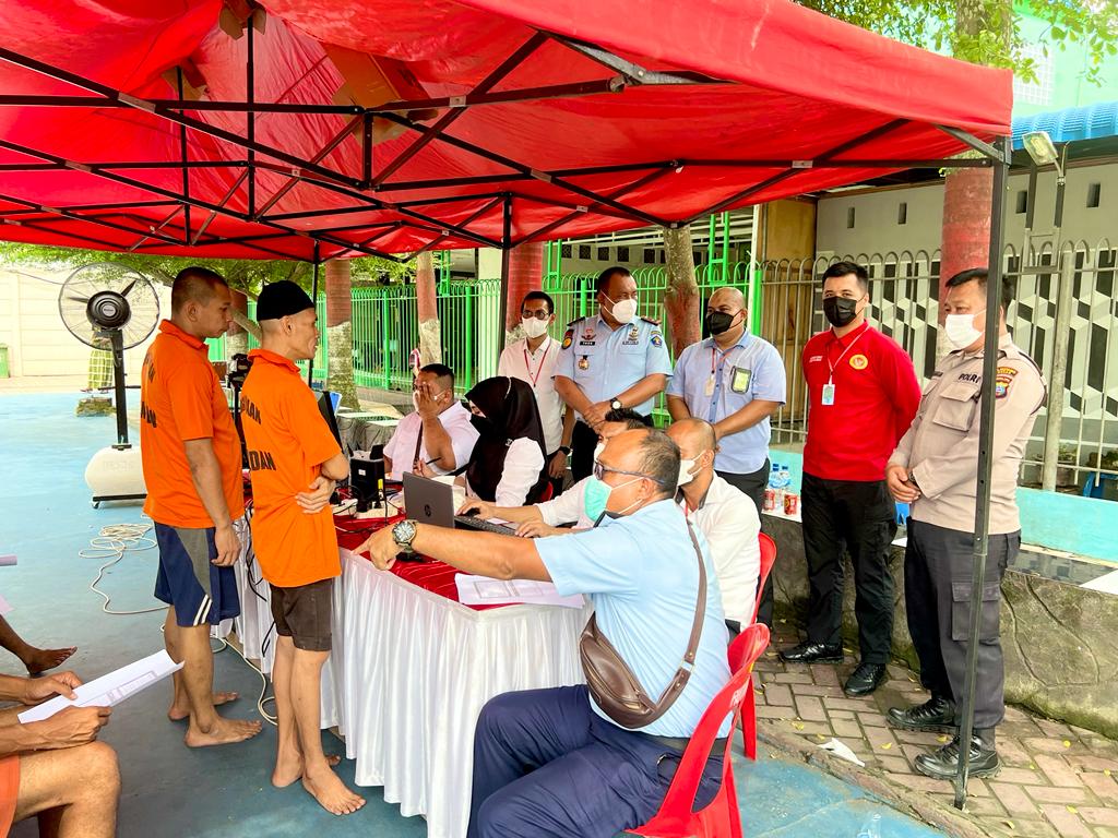 Disdukcapil Medan Jemput Bola Lakukan Perekaman e -KTP di Rutan Kelas I Tanjung Gusta