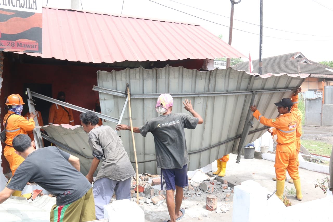 Pemko Medan Terus Tertibkan Bangunan Yang Menyalahi Aturan