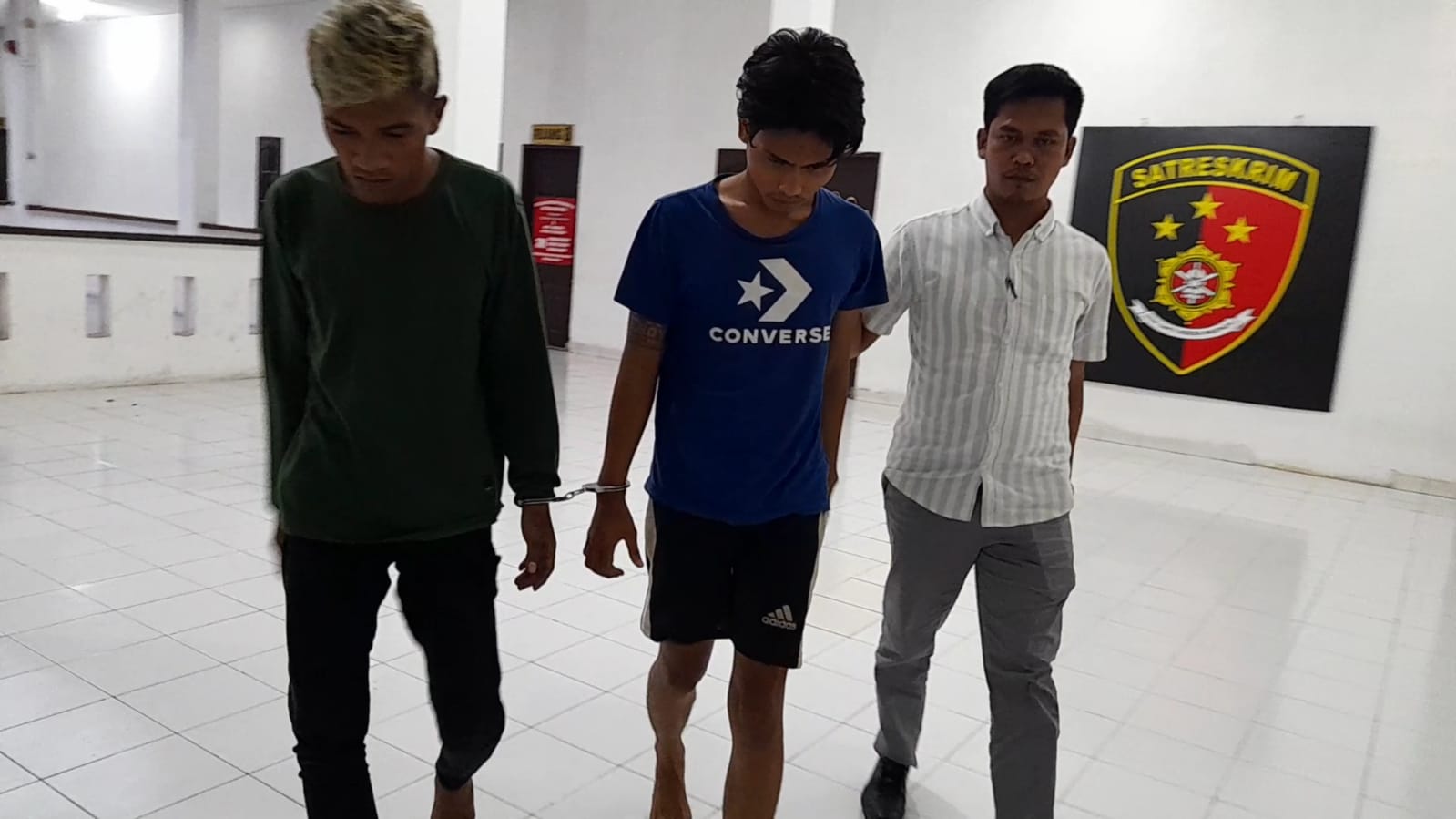 Satreskrim Polrestabes Medan Tangkap Dua Pelaku Jambret yang Viral di Jalan Madong Lubis