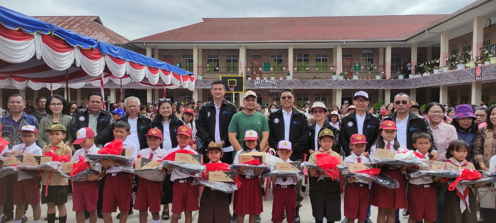 Peduli Samosir, Panbil Group Gelar Bakti Sosial Bagi Masyarakat Samosir
