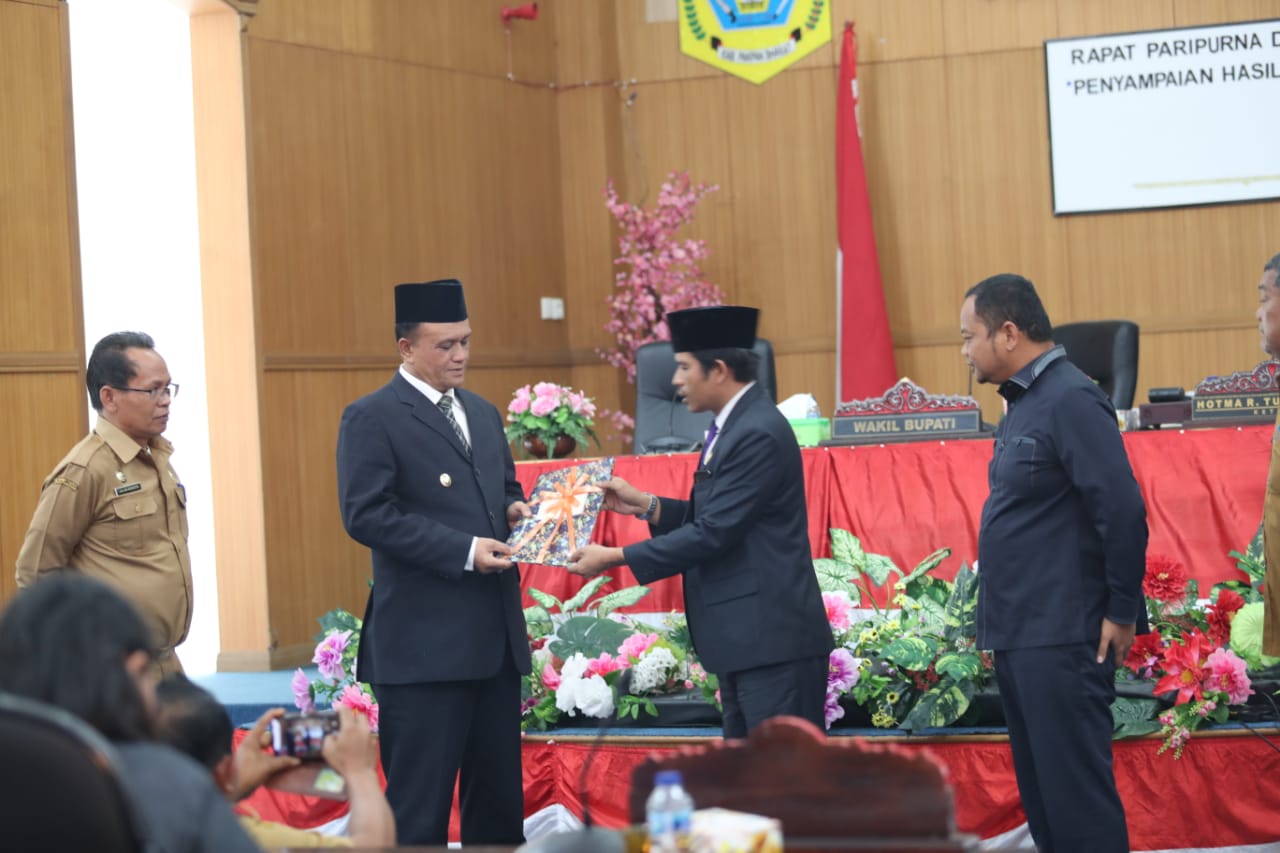 Wakil Bupati Hadiri Sidang Paripurna Laporan Hasil Rases II DPRD Pakpak Bharat