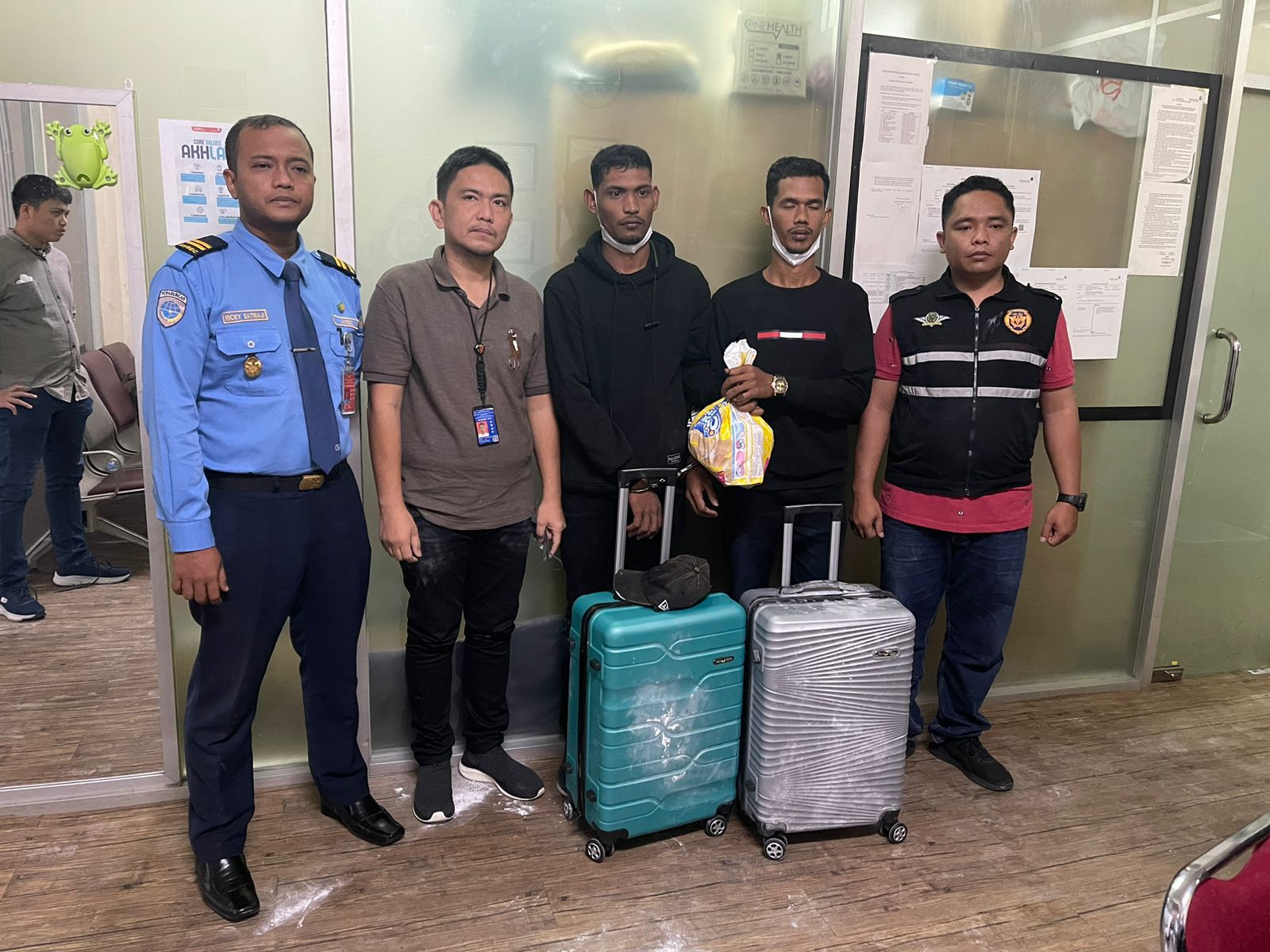 Sembunyikan Sabu di Dalam Botol Bedak Bayi, Dua Warga Aceh Diringkus Polisi