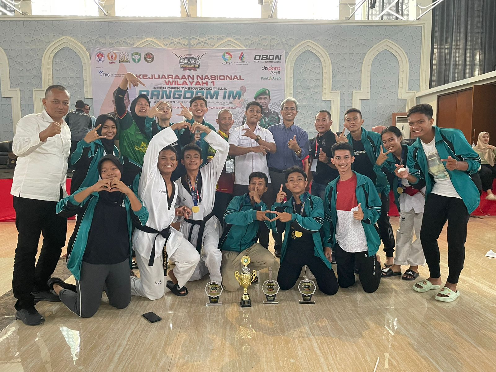 Atlet All Star Taekwondo Team Sukses Harumkan Sumatera Utara