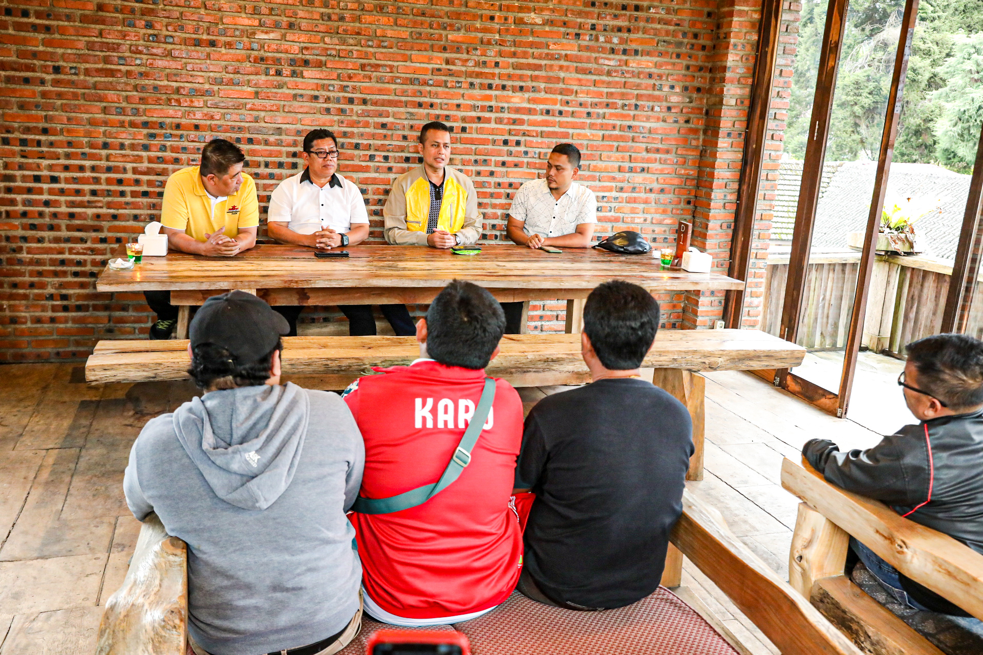 Musa Rajekshah Berikan Pembinaan  Organisasi ke Pengkab Taekwondo Karo