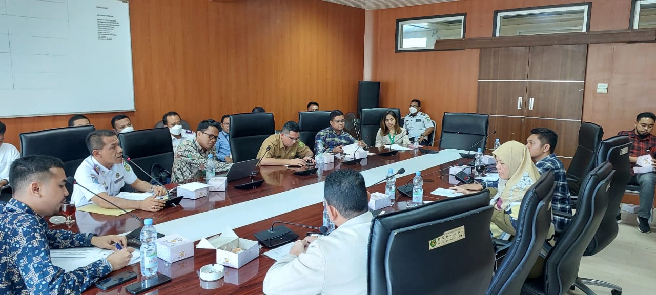 DPRD Medan Minta Dishub Inovasi Gali PAD Parkir, Kendaraan Ojol Dipasang Stiker Bebas Parkir