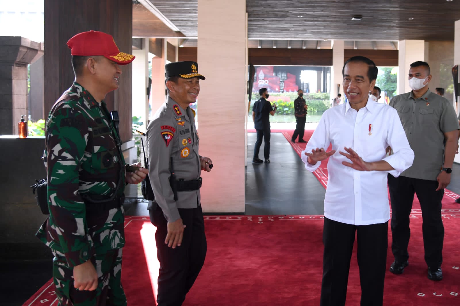 KTT G20 Berjalan Lancar, Polri Ucapkan Terima Kasih ke Masyarakat, Wisatawan hingga Pecalang