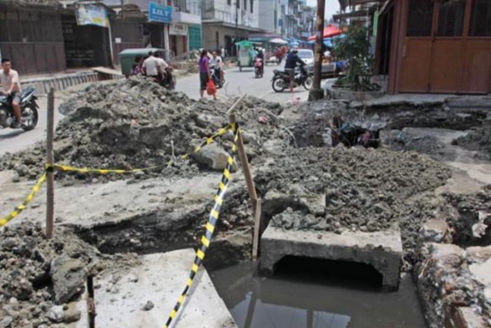 Tiap Tahun Anggaran APBD Kota Medan Fantastis, Drainase Dikorek, Medan Tetap Banjir, LIPSU : Copot Topan Ginting
