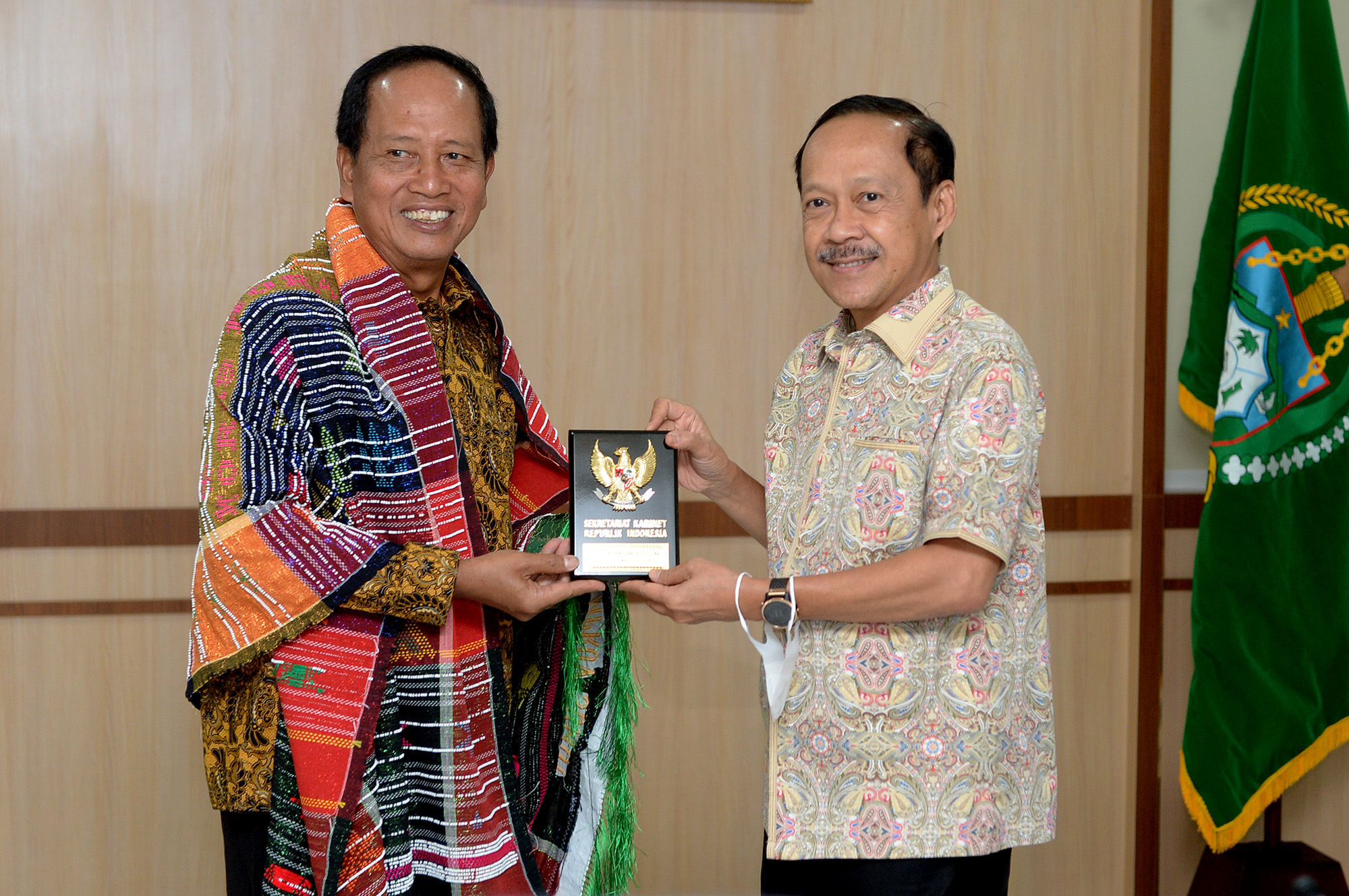 Rapat dengan Staf Khusus Wapres,  Sekdaprov Sumut Sambut Baik Pembahasan  Reformasi Birokrasi dan Mal Pelayanan Publik