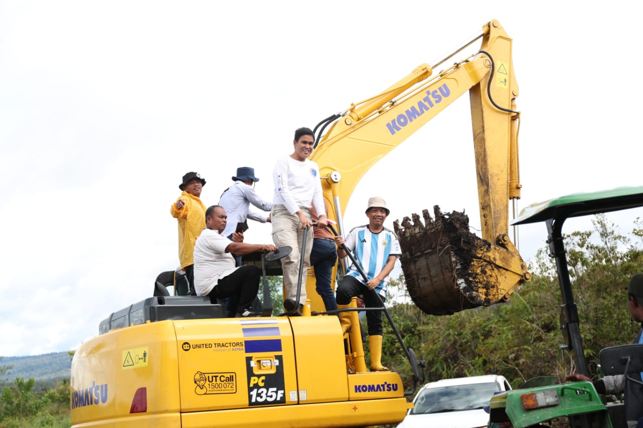 Utusan Khusus Menko Marves RI Tinjau Pembukaan Area Food Estate Pakpak Bharat