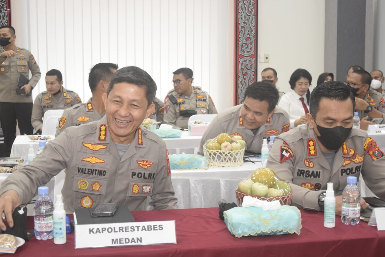 Kapolrestabes Medan Hadiri Rapat Kerja Pengamanan Natal dan Tahun Baru 2023 di Polda Sumut