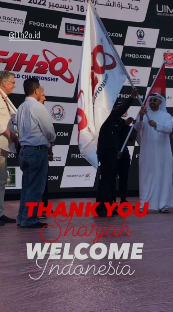 Bupati Toba Ir Poltak Sitorus Terima Pataka Event F1H20, Balige Sah Menjadi Tuan Rumah