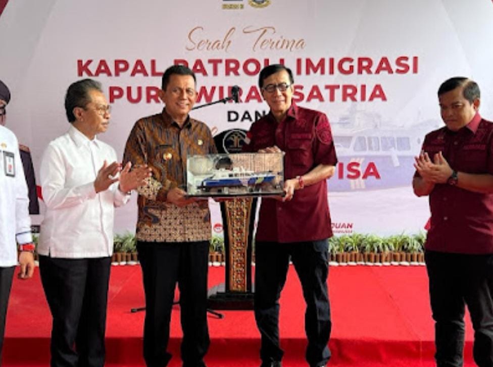 Kemenkumham RI Menerima Hibah Kapal Patroli Imigrasi dari Pemerintah Provinsi Kepulauan Riau