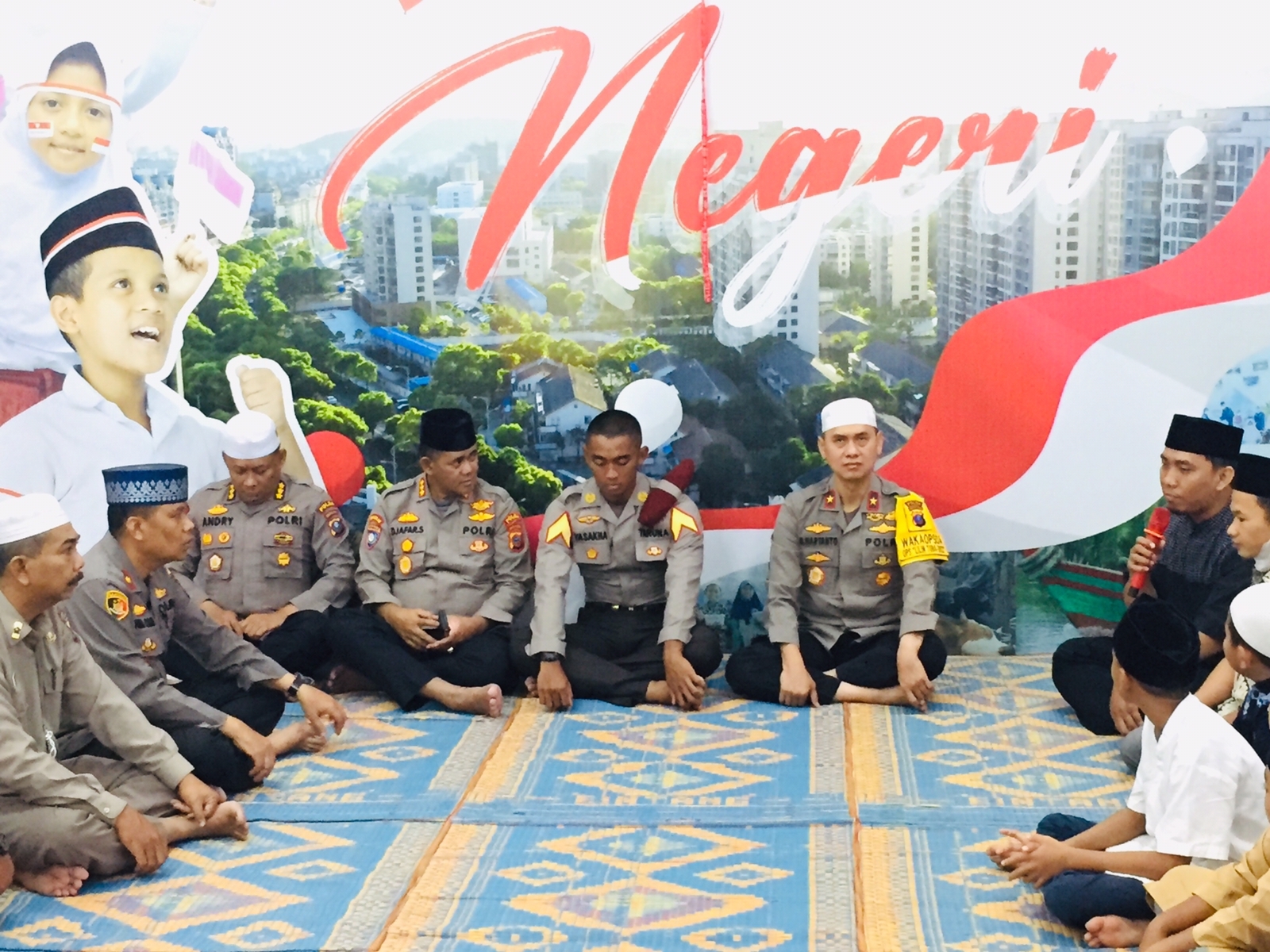 Waka Polda Sumut, Safari Subuh di Mesjid Al - Musyawarah Medan Amplas