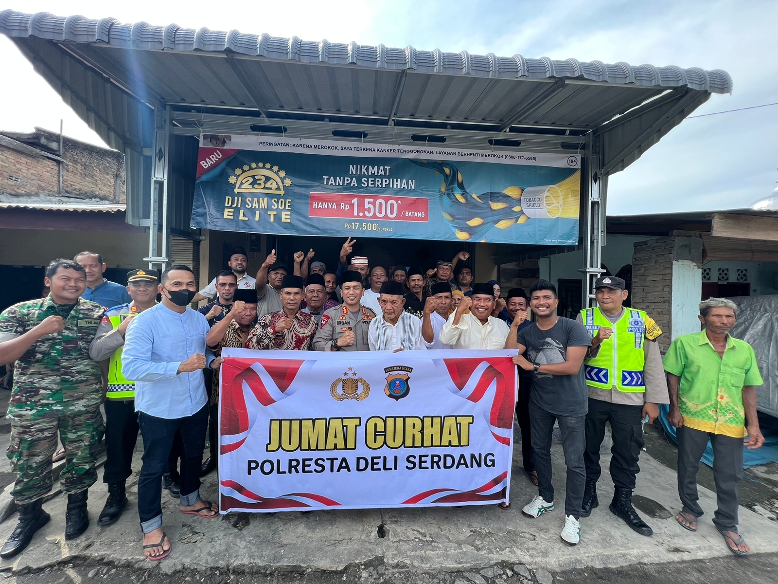 Kapolresta Deliserdang Quick Wins Presisi Jumat Curhat di Warung Kopi Bu Regar