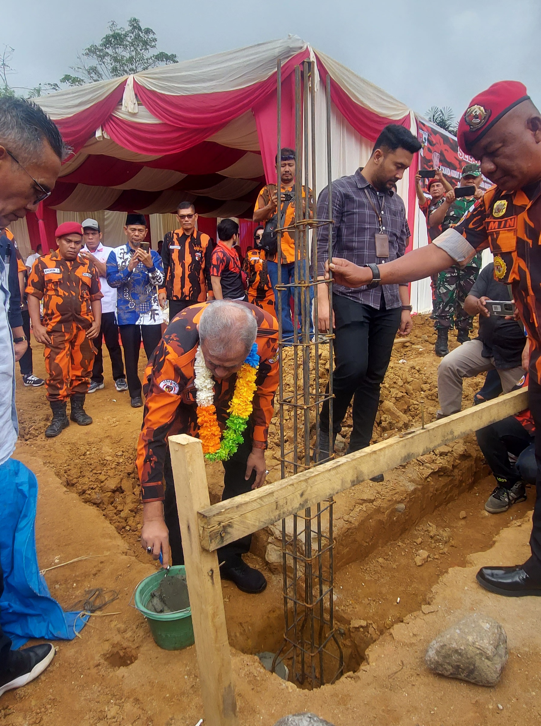 Bupati Tapsel Hibahkan Tanah Untuk Kantor MPC Tapanuli Selatan, Ini Ketua MPW PP Sumut Kodrat Shah