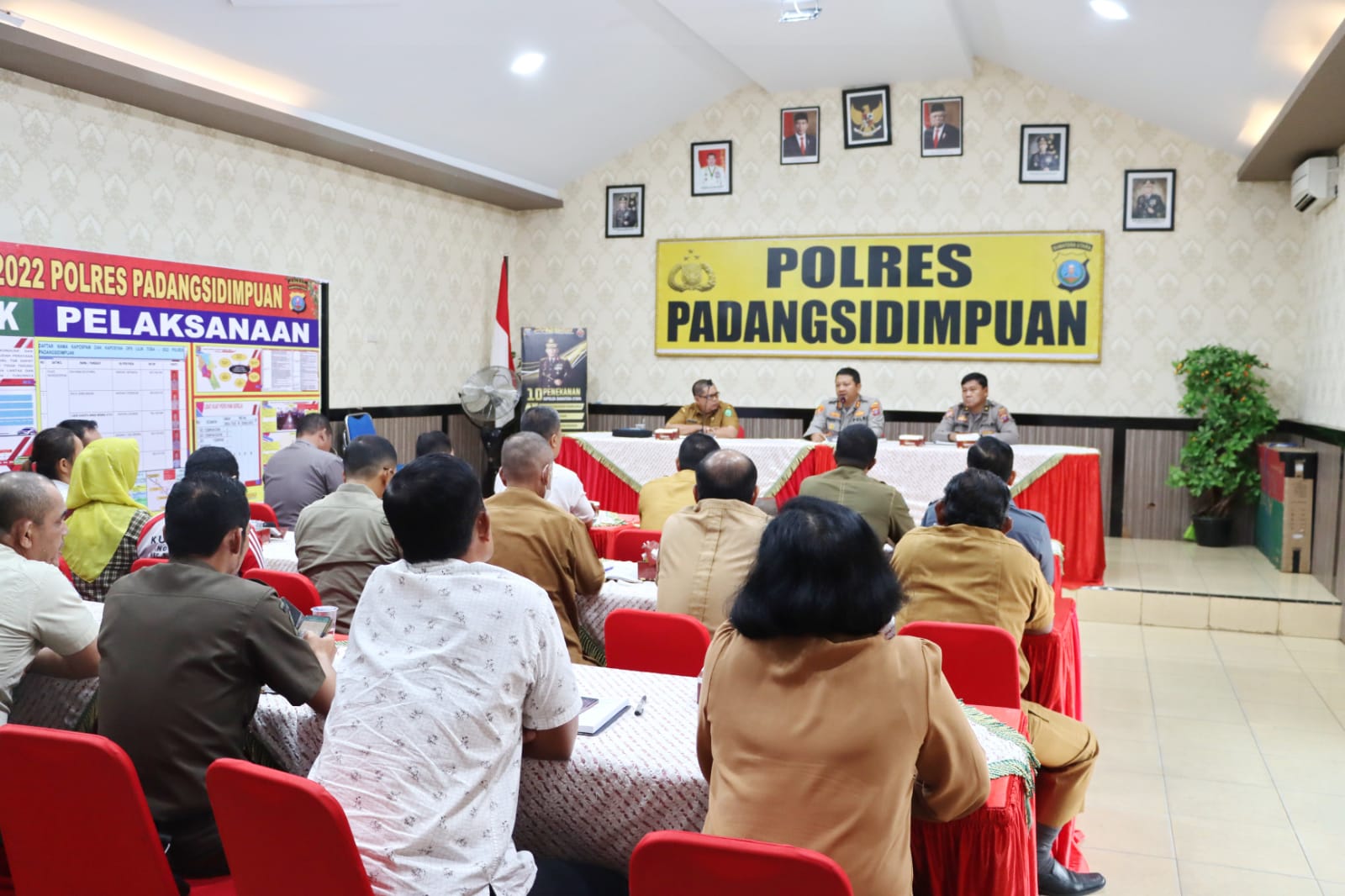 Polres P.Sidempuan Fasilitasi Tempat Mediasi PKL Sagumpal Bonang, Pemkot dan ATC