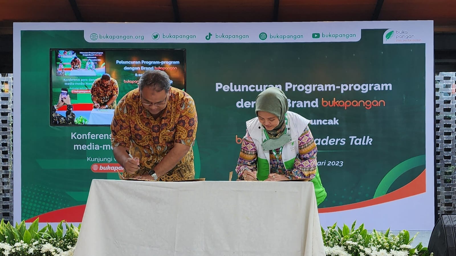 Bukapangan dan Farah.id Tandatangani MoU Literasi Kedaulatan Pangan, Ini Kata Ketum JMSI