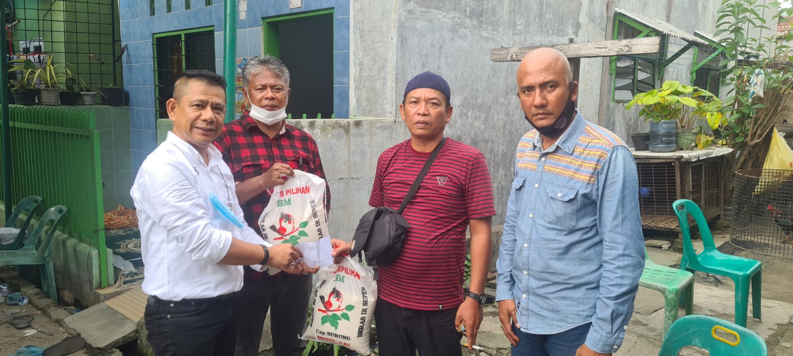 Isteri Budi Meninggal, Ketua Pewarta Melayat dan Berikan Santunan