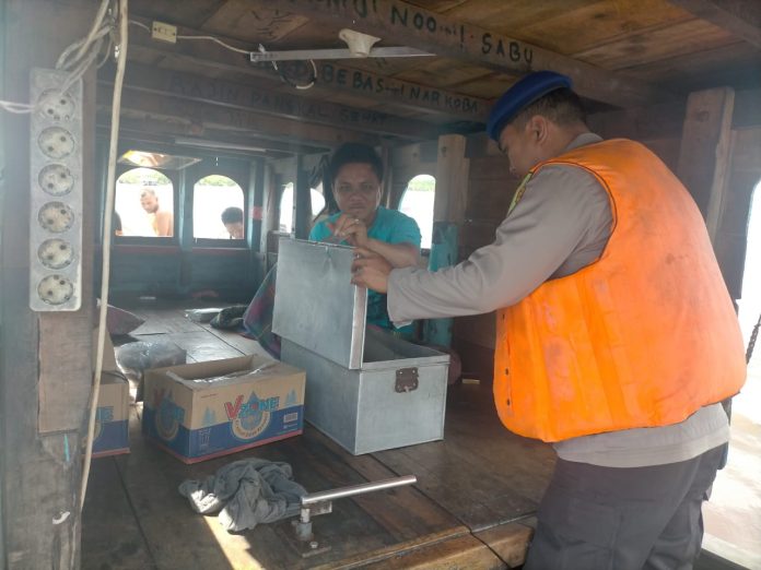 Satpolairud Polres Asahan Laksanakan Patroli Perairan Antisipasi Keluar Masuk Barang Ilegal