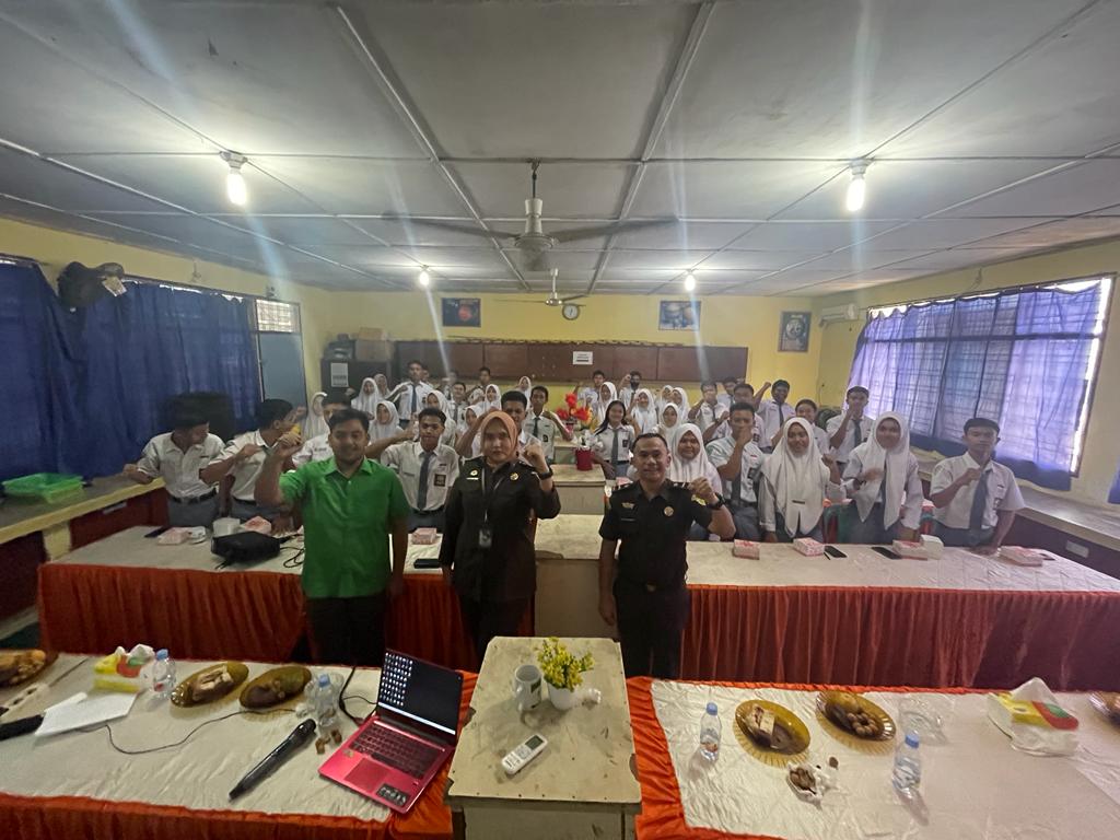 Kejaksaan Negri Langkat Belusukan Ke Sekolah Membawa Program Bertemakan 