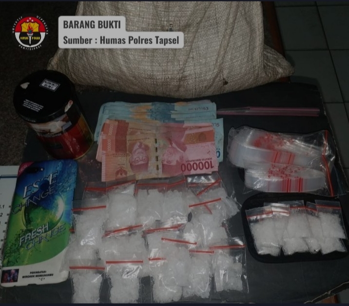 Bak Nonton Film Action, Aksi Kejar - kejaran Bandar Sabu dengan Sat Resnarkoba Polres Tapsel, 42 Paket Sabu Berhasil di Amankan