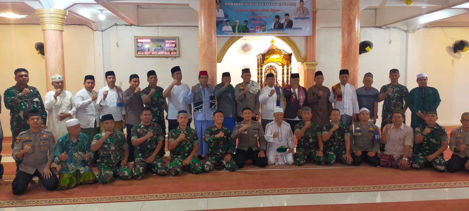 Pererat tali silahturahmi, Polres Nias lakukan Gerakan Subuh Keliling