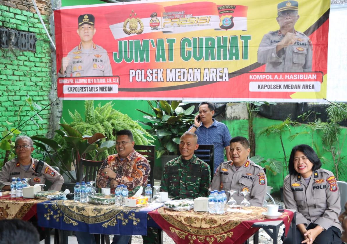 Polrestabes Medan Gelar Jumat Curhat dengan Warga Mandala, Jaga Suasana Aman dan Kondusif