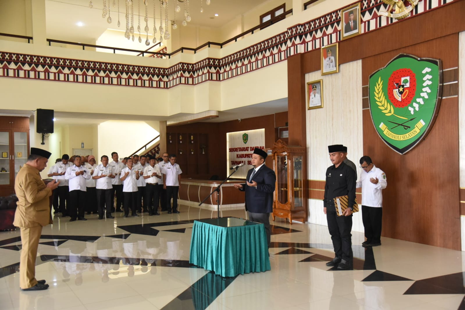 Bupati Tapsel Lantik Parlindungan Harahap jadi Sekda Tapsel