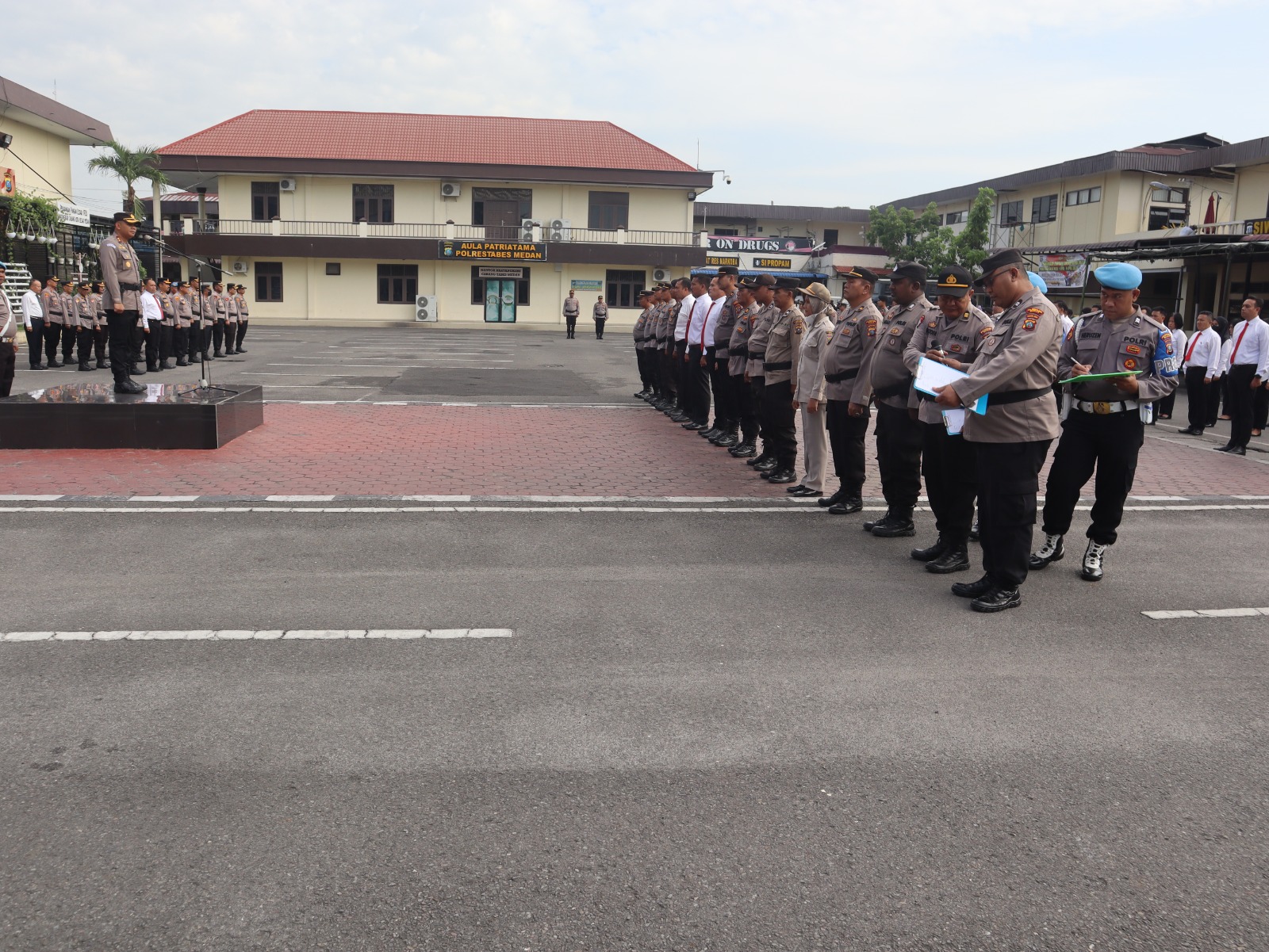 Pimpin Apel, Waka Polrestabes Medan Tekankan Anggota Atur Lalin di Pagi, Sore dan Malam Hari