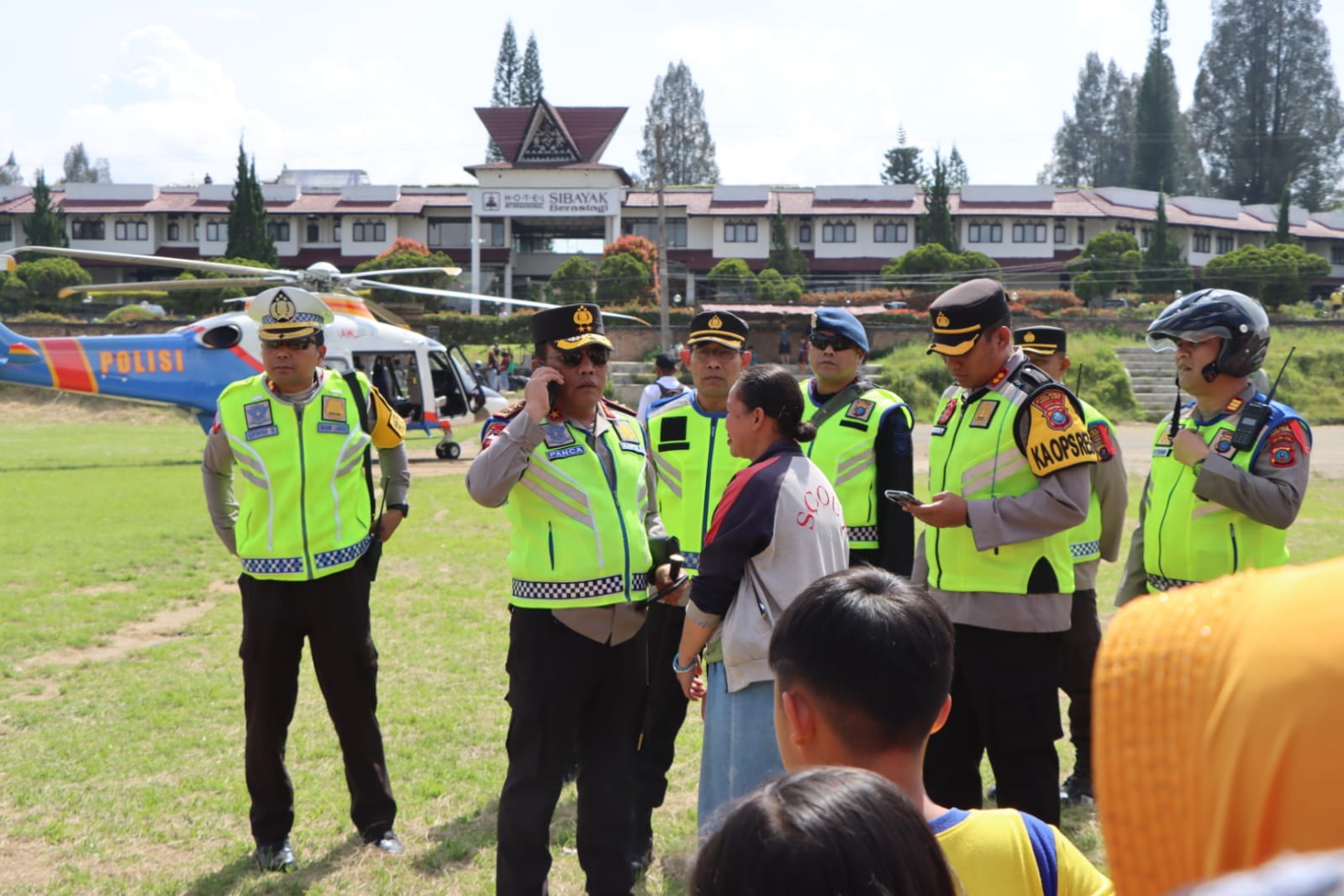 Aliran Air PDAM Ditutup,Kapolda Sumut Mediasi dan Dengarkan Keluhan Warga